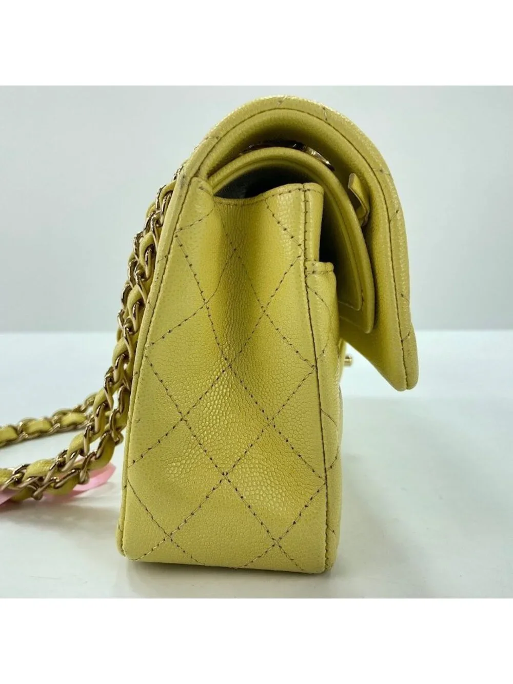 Chanel Shoulder Bag Quilted 23
